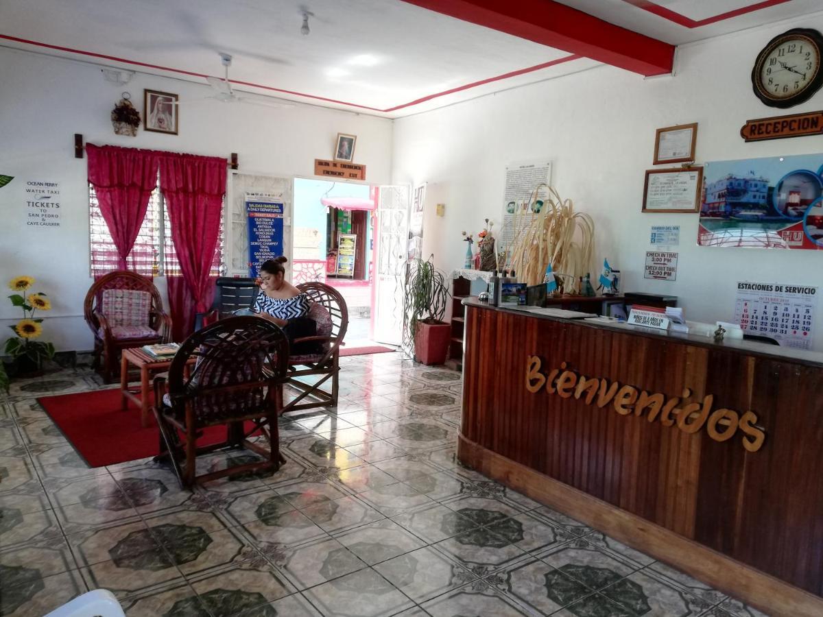 Hotel La Union Флорес Экстерьер фото